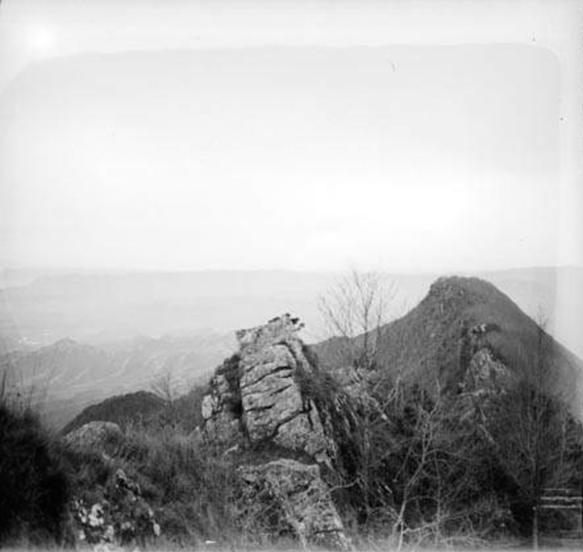 Carena_rocosa_de_la_serra_de_Bellmunt